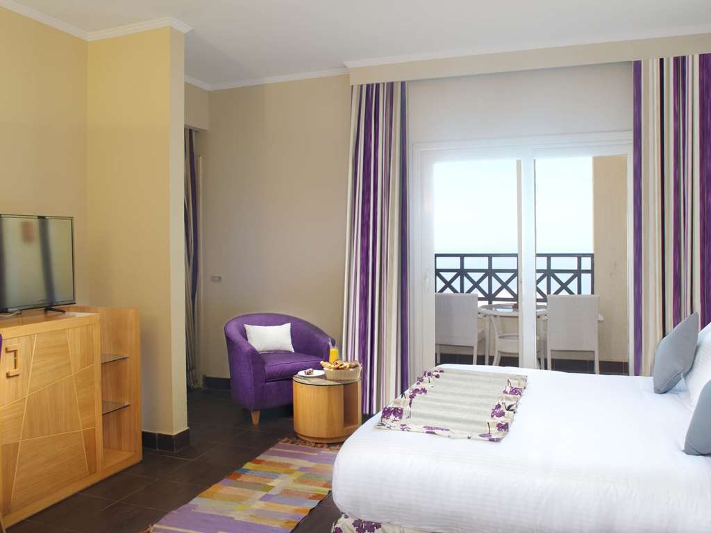 Porto El Jabal Hotel Ajn-Szuhna Szoba fotó